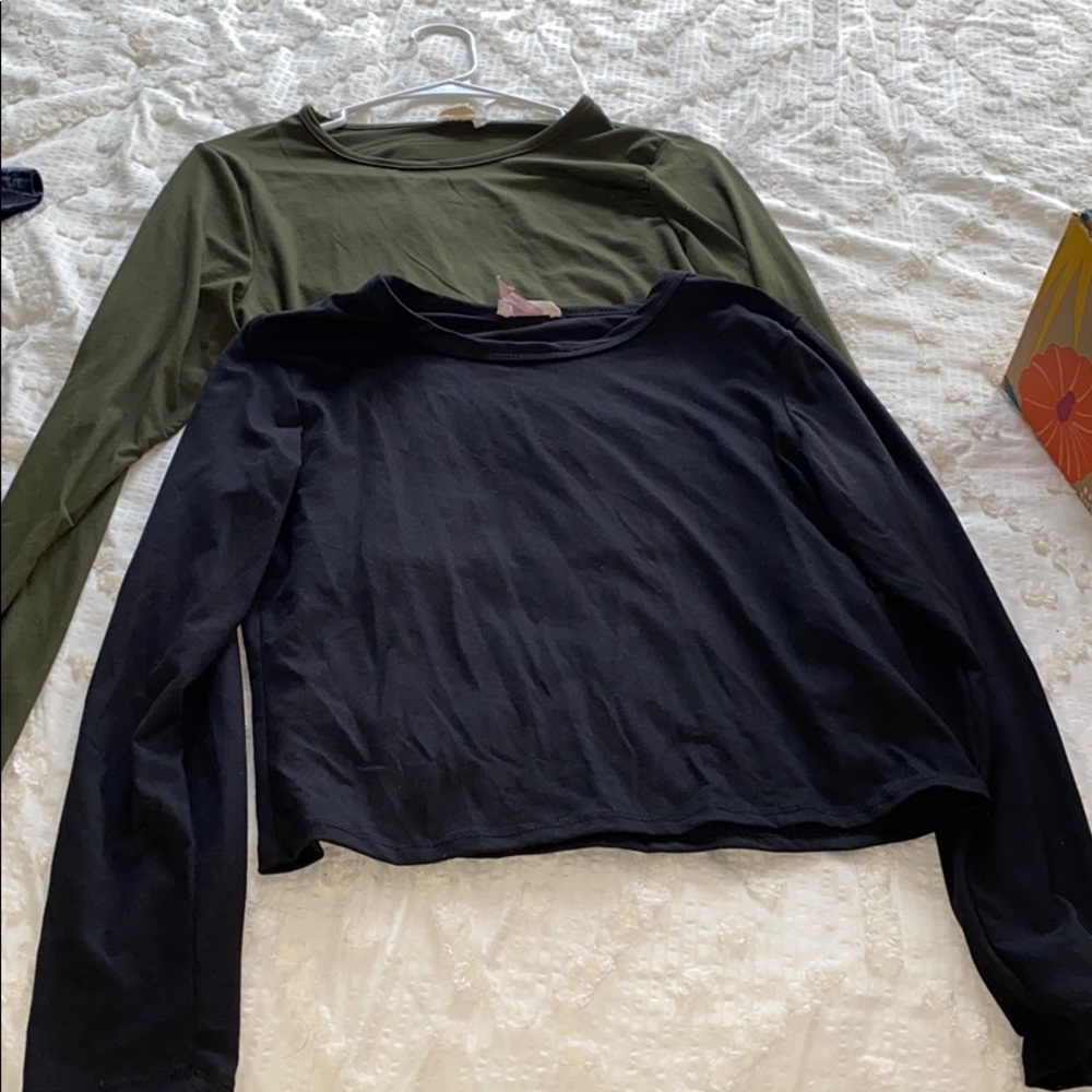 Long sleeve crop shirts